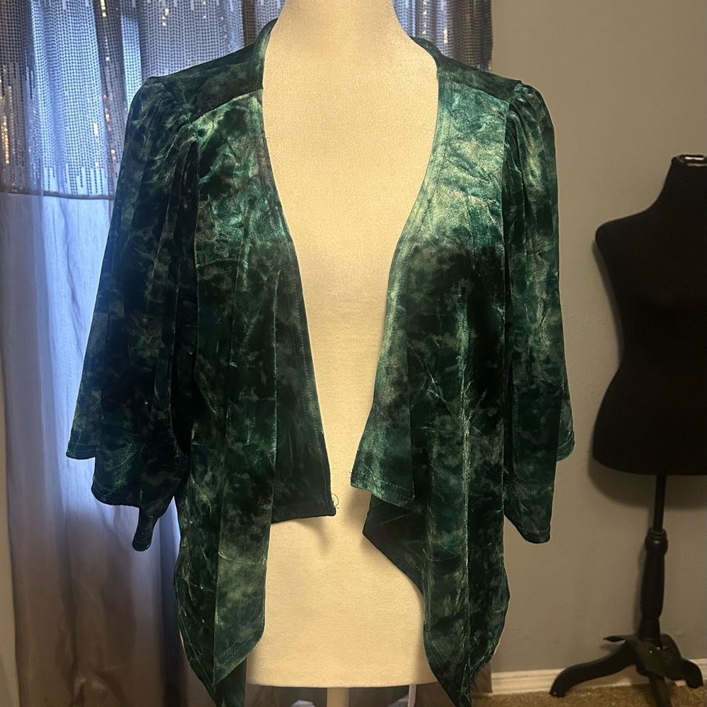 BKE Emerald Green Velvet Women's Shrug